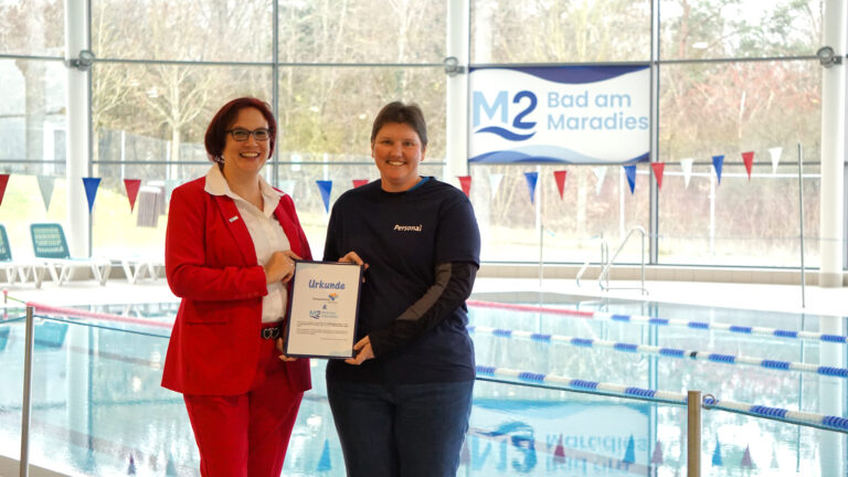 Ausbilderin des M2 und Ausbilderin der Wertheimer Bädergesellschaft